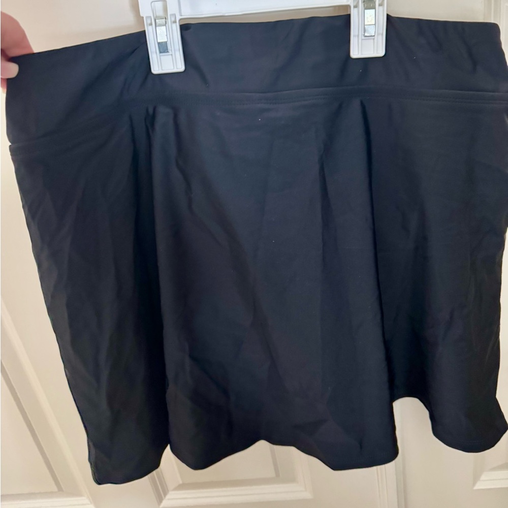 Lands' End Black Swim Skirt - Picture 4 of 5
